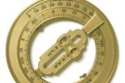 Universal Ring Sundial